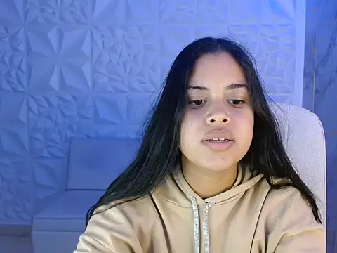 ashley thonsom18 online show from May 31, 3:04 am