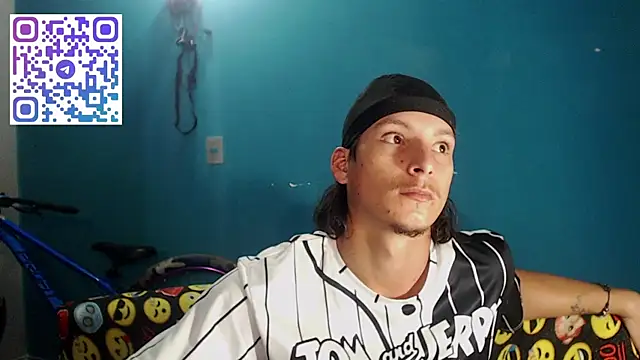 MrKingsaintx online show from June 21, 8:50 am