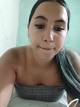 shantall cute online show from July 12, 9:06 pm