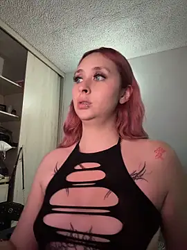 Sophia LuxxX online show from June 2, 11:18 pm