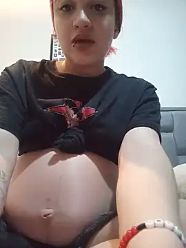 Snapshot of red_deemon18 chatting on June 19, 1:21 am red deemon18 online show from June 19, 1:21 am