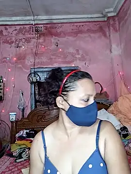 MoonLusty online show from June 3, 2:33 pm