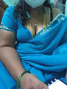 Tamil-kaviya98 online show from June 19, 9:40 pm