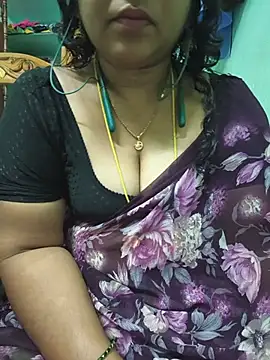 Tamil-kaviya98 online show from June 24, 5:45 pm