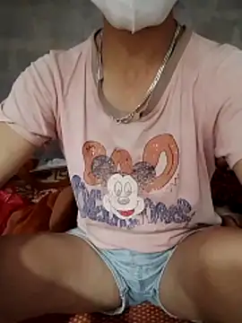 Malin 9k online show from May 30, 12:13 pm