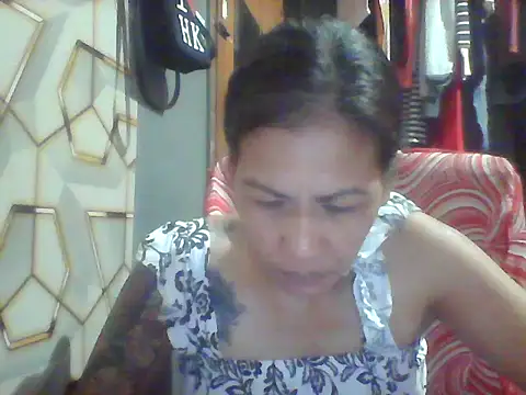 Snapshot of pinayheartaker chatting on June 5, 12:00 pm pinayheartaker online show from June 5, 12:00 pm