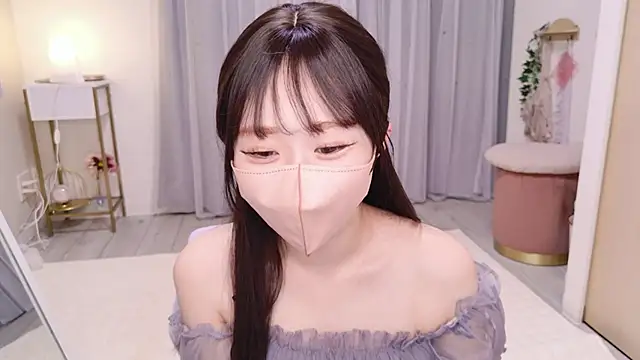 YURInya  online show from June 7, 12:31 pm