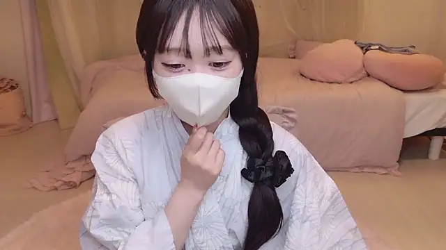 YURInya  online show from July 7, 12:09 pm