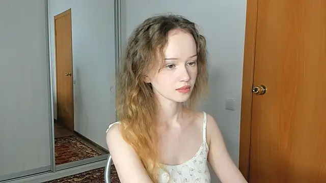 babymolly2 online show from July 12, 4:42 pm