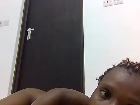 Sexxy petite1 online show from June 5, 6:57 pm