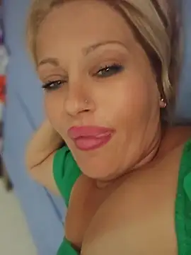 brenda121 online show from July 7, 11:36 am