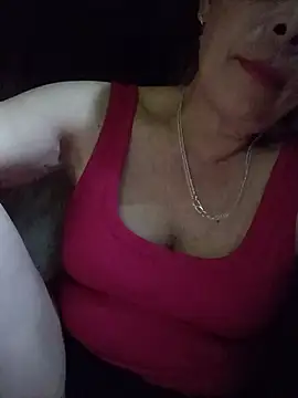 Snapshot of Kiki_sexyy chatting on July 7, 6:47 am Kiki sexyy online show from July 7, 6:47 am