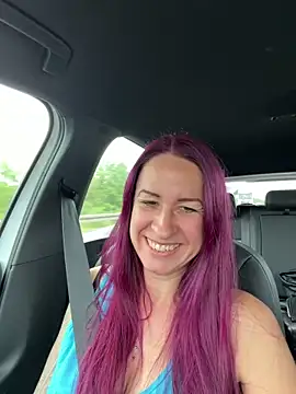 Snapshot of GermanMilfJasmin chatting on June 16, 7:11 am GermanMilfJasmin online show from June 16, 7:11 am