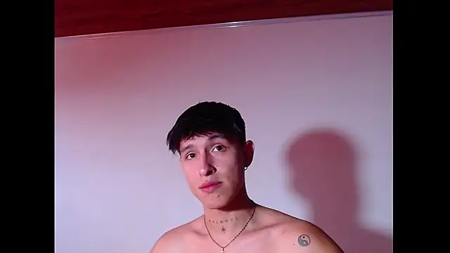 Snapshot of rowanbig chatting on July 10, 4:20 pm rowanbig online show from July 10, 4:20 pm