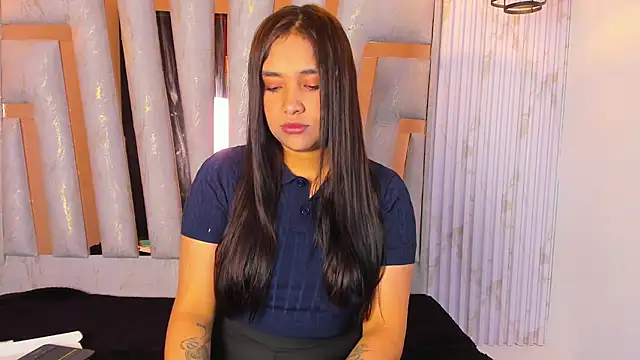 isabellelane cs online show from July 13, 7:49 pm