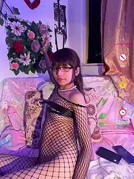 titegirl online show from June 2, 7:10 am