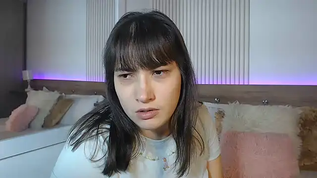 Snapshot of ValentinaGreyy chatting on June 15, 10:23 pm ValentinaGreyy online show from June 15, 10:23 pm