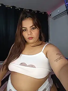 Snapshot of Jadehot_10 chatting on June 3, 5:21 am Jadehot 10 online show from June 3, 5:21 am