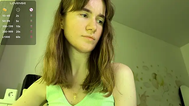 Snapshot of agniia257 chatting on July 16, 1:28 pm agniia257 online show from July 16, 1:28 pm