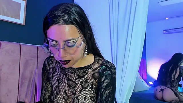 Violeta muns online show from July 8, 5:39 pm