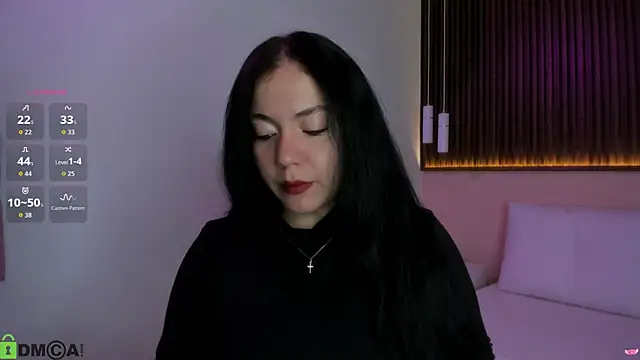 Snapshot of rebecaa_grey chatting on July 6, 3:03 pm rebecaa grey online show from July 6, 3:03 pm