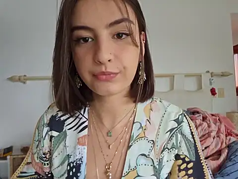 Snapshot of Juh_castro chatting on June 24, 4:28 pm Juh castro online show from June 24, 4:28 pm
