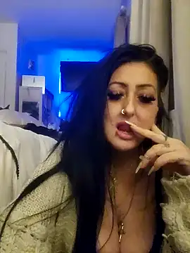 Snapshot of Angeldevlin81 chatting on June 9, 10:54 pm Angeldevlin81 online show from June 9, 10:54 pm