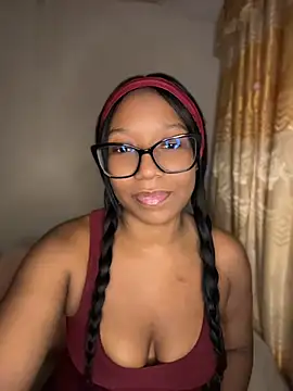 chell iivy online show from July 12, 5:31 am