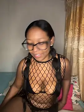 chell iivy online show from July 26, 3:14 am