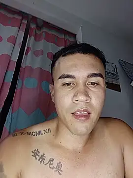 Snapshot of ANDRES_HOT-1996 chatting on June 5, 6:52 am ANDRES HOT-1996 online show from June 5, 6:52 am