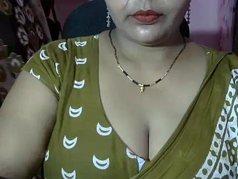 Snapshot of PRIYANKA_023 chatting on July 16, 8:42 am PRIYANKA 023 online show from July 16, 8:42 am