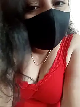 Snapshot of Archana_32 chatting on June 19, 1:10 am Archana 32 online show from June 19, 1:10 am