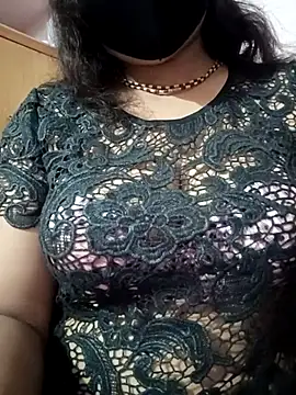 Snapshot of Archana_32 chatting on June 27, 6:46 pm Archana 32 online show from June 27, 6:46 pm