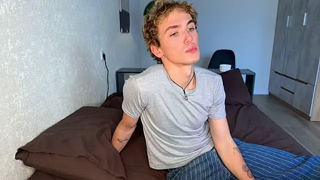 xavier 202 online show from June 2, 1:24 pm