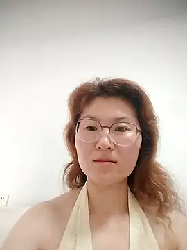 Snapshot of gaoyan880526 chatting on June 20, 3:20 am gaoyan880526 online show from June 20, 3:20 am