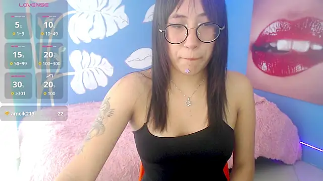 eli doll online show from June 29, 7:14 pm