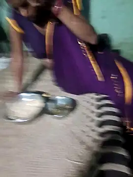 desiwife123coupl online show from June 25, 5:17 pm