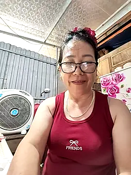 Snapshot of Ai_babylove chatting on July 9, 10:41 am Ai babylove online show from July 9, 10:41 am