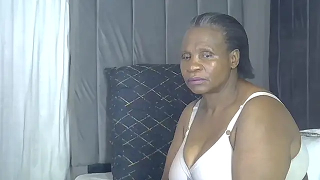naughtymilf2026 online show from June 10, 3:44 pm
