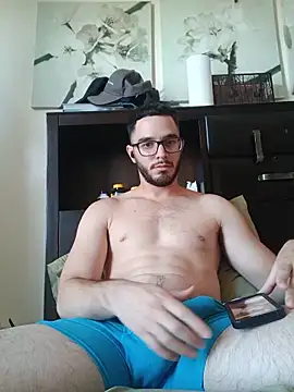 Snapshot of Dreww_97 chatting on June 4, 6:03 pm Dreww 97 online show from June 4, 6:03 pm