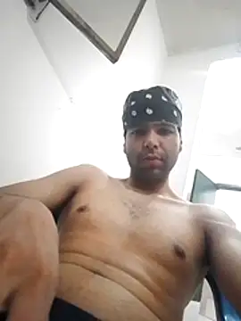 Snapshot of Cristianwiwif chatting on July 18, 4:33 pm Cristianwiwif online show from July 18, 4:33 pm