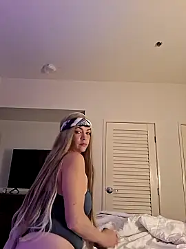 SweetCheeks888 online show from June 3, 9:23 am