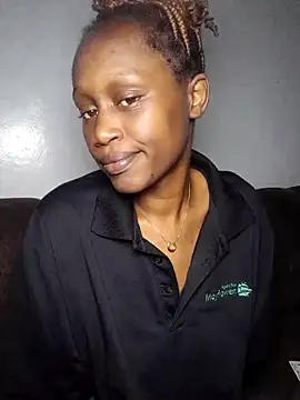 ellyhakz online show from June 29, 7:36 am