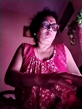 chatterjeesayani567 online show from July 15, 2:06 am