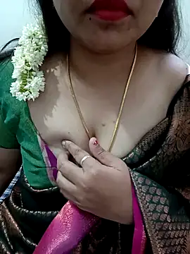 Snapshot of Anushka_tamil_kannada chatting on June 18, 6:02 am Anushka tamil kannada online show from June 18, 6:02 am