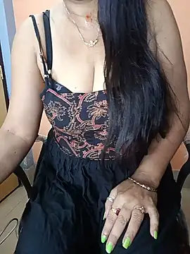 pritty1234 online show from July 4, 2:07 am