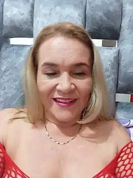 Snapshot of Sara_hilton02 chatting on June 5, 1:17 pm Sara hilton02 online show from June 5, 1:17 pm