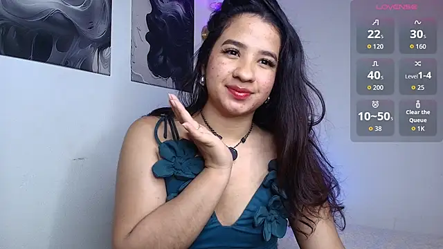 Snapshot of thepeach_ chatting on August 6, 7:16 pm thepeach online show from August 6, 7:16 pm