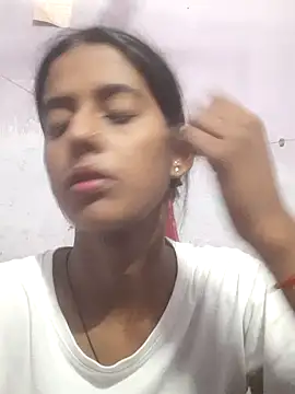Saloni-Tyagi online show from June 26, 1:43 am