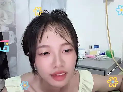 xiaolei-99 online show from June 4, 6:30 am